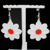 Daisy-Earring-White-Stand