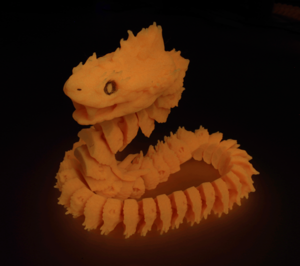 Toy-Art-FireSnake-Glowing